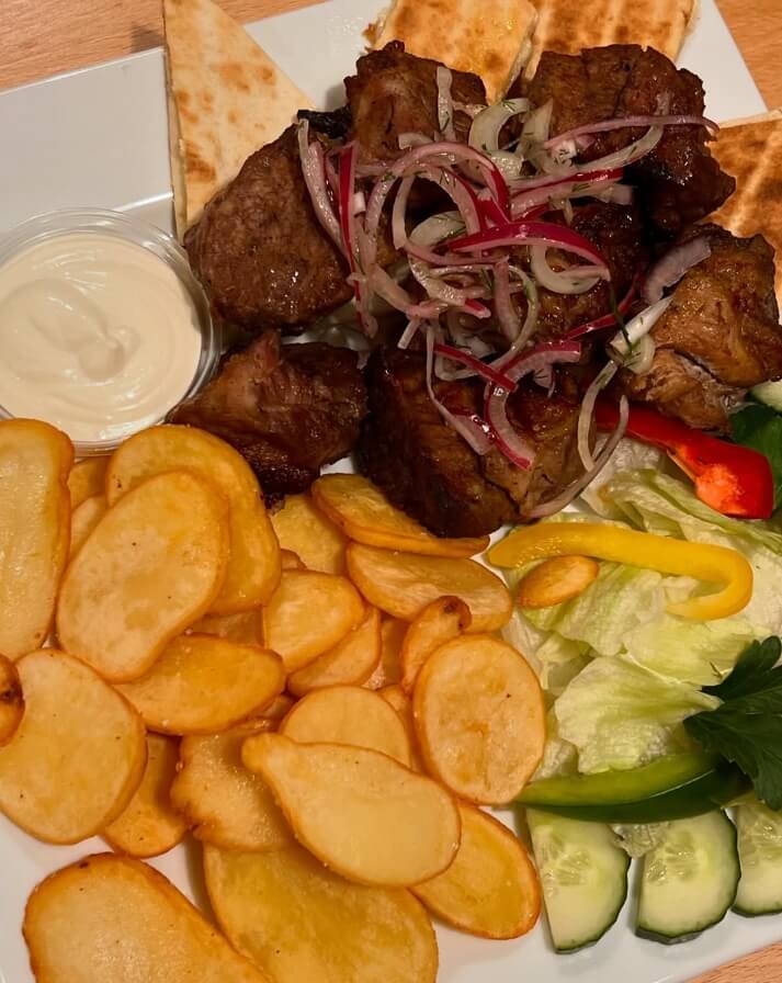Dezert v restauraci DIANA