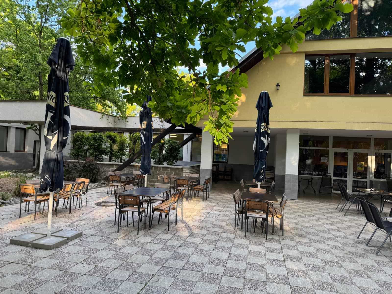 Interiér restaurace DIANA