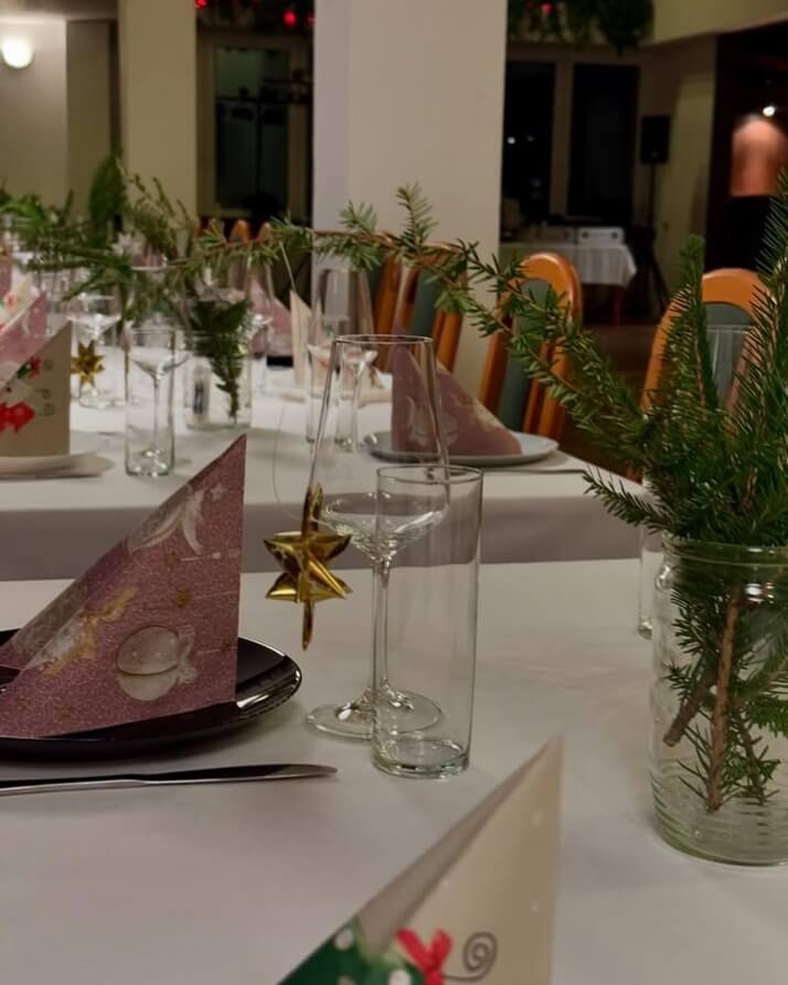 Večerní atmosféra restaurace DIANA